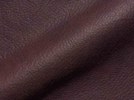 Polsterstoff Maxi 1413 mit feiner Mikrofaserstruktur, robust und pflegeleicht für Sitzmöbel im Objektbereich.